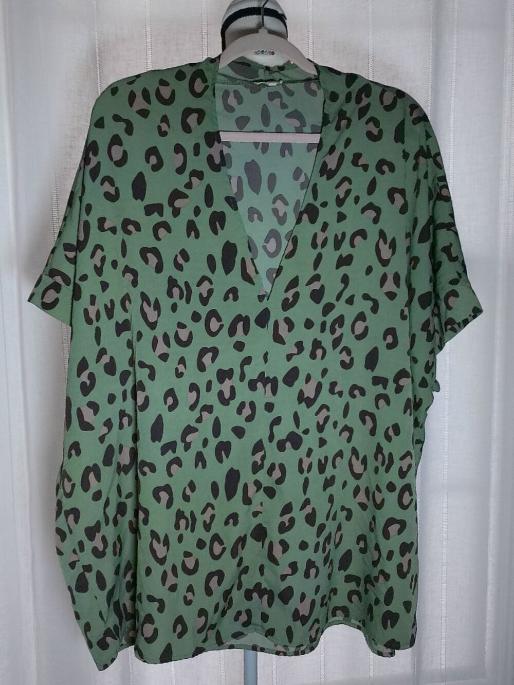 JODIFL Tunic Top V-Neck Hi Lo Olive Green Animal Print 1X